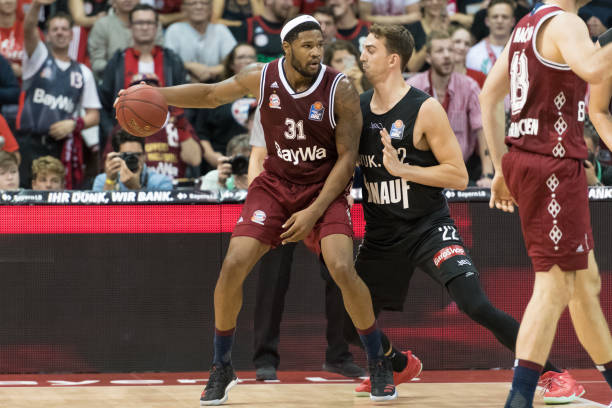 时优异的冷 时优异的冷