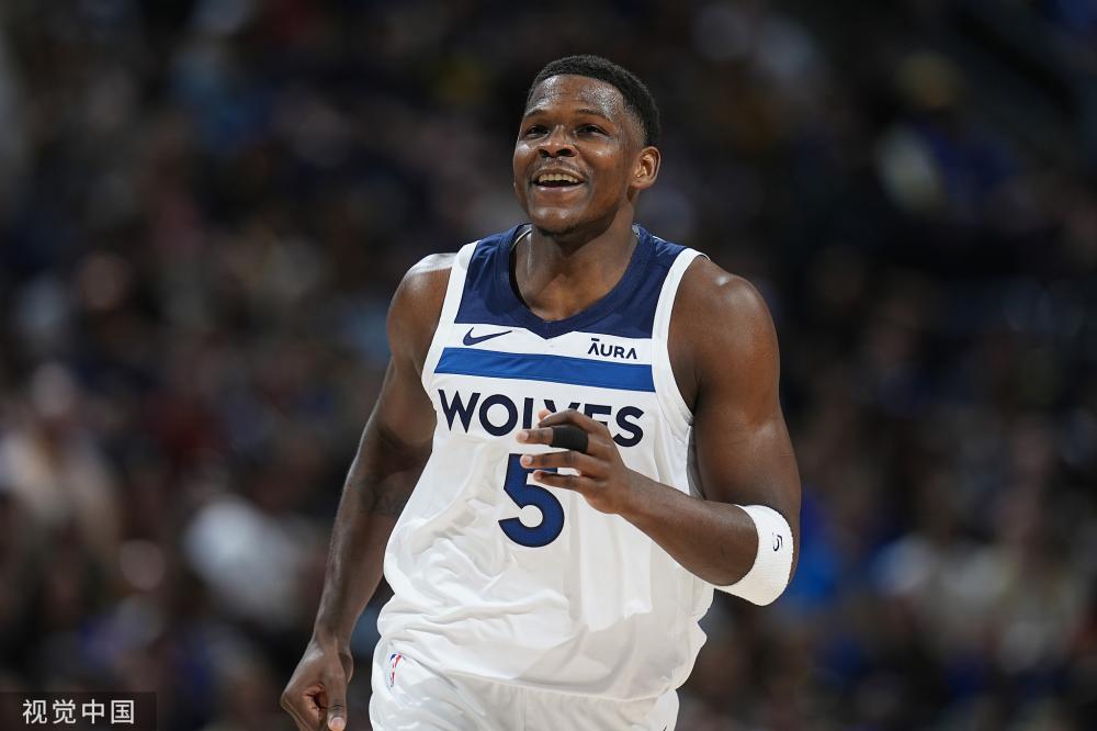 彩虹六号 彩虹六号